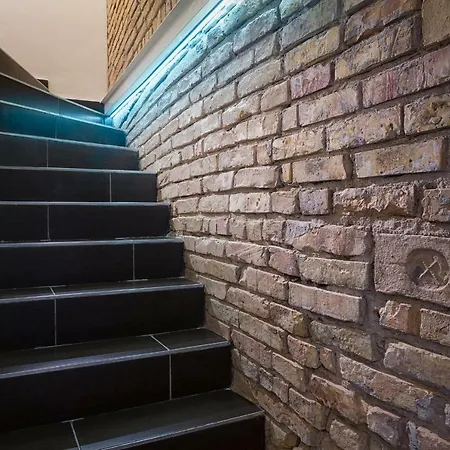 13 Apartmán *
