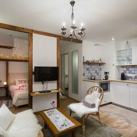 13 Apartman