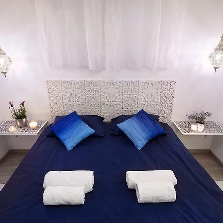 Apartment 13 *